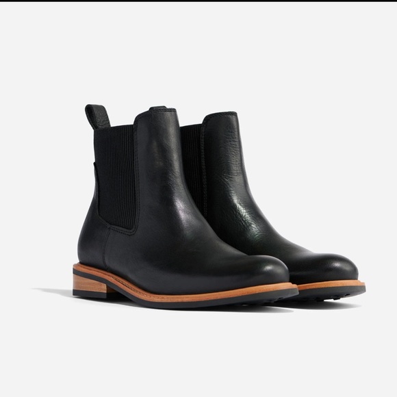 NWT Nisolo Black Carmen Chelsea Boots, 7.5 - Picture 4 of 4